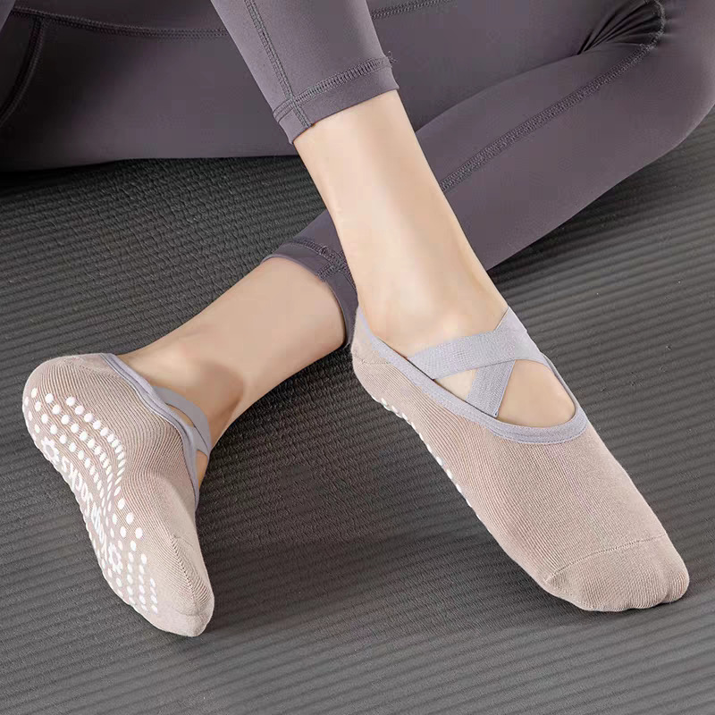 ถุงเท้าโยคะสำหรับผู้หญิงมืออาช - Yoga And Fitness บทวิจารณ์และราคา